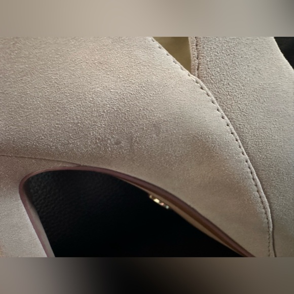 Michael Michael Kors Lawson Bootie Cream Suede - Picture 8 of 12